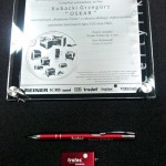 Certyfikat w zestawie z długopisem i USB z logo